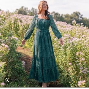 Gal Meets Glam Laurel Dress *Retired Brand